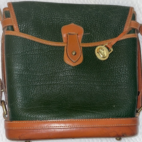 Dooney & Bourke Vintage Spectator Bag in Fir Green and Tan Leather - Picture 14 of 17